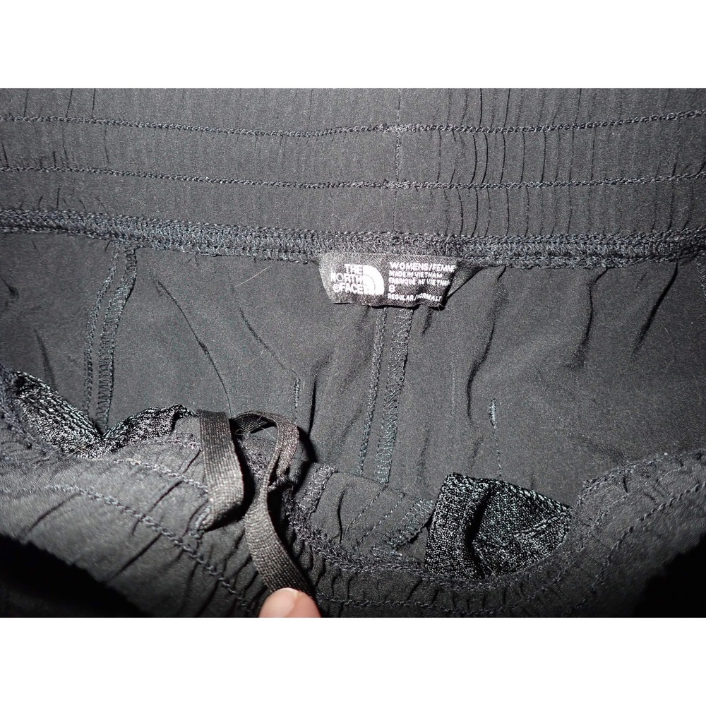 The North Face Womens Black Cargo Jogger Pants Size 8 Cropped Lightweight - Picture 3 of 5